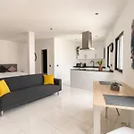 Mi Casa Es Su Casa Apartment