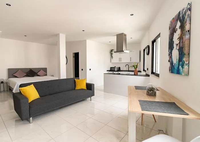 Mi Casa Es Su Casa Apartment